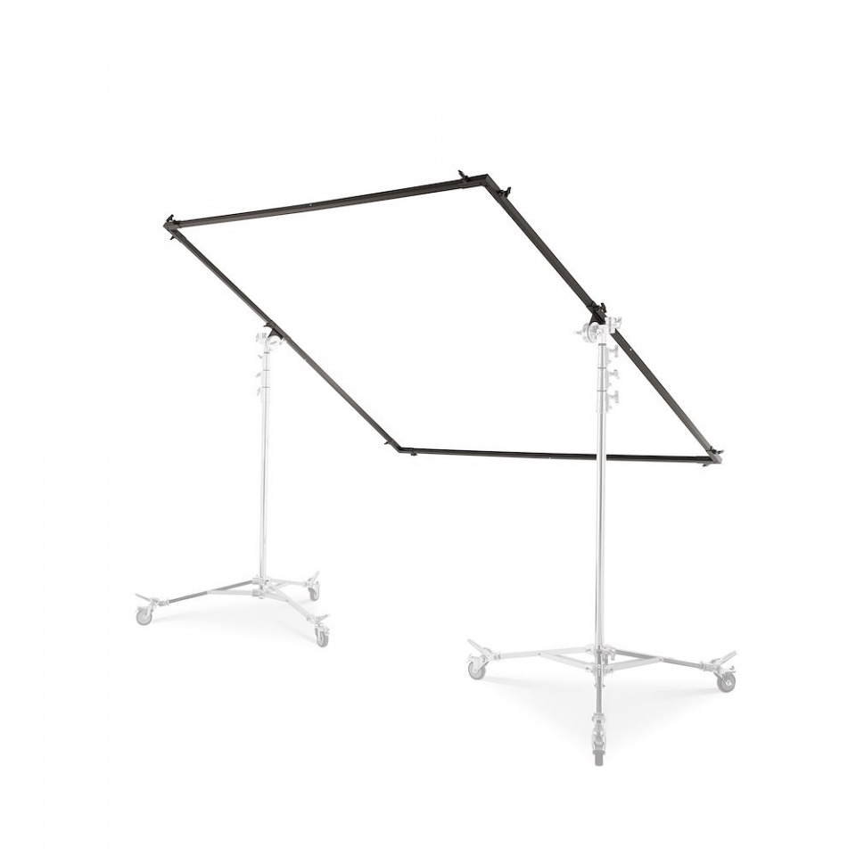 Cadre de diffusion Avenger Foldaway 8x8 (2.4x2.4m)